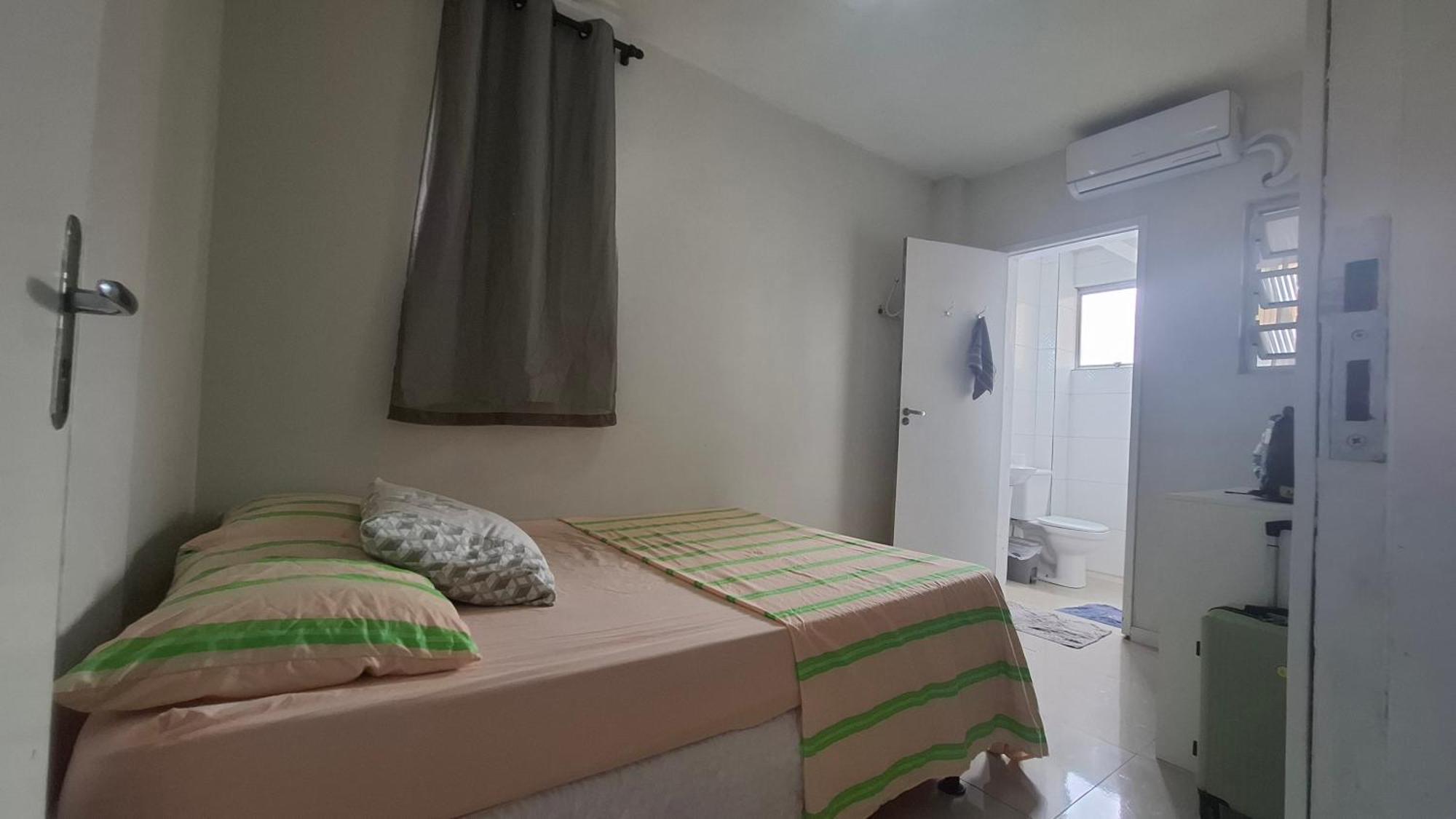 Ca01- Apto Na Quadra-mar Da Com Garagem Apartamento